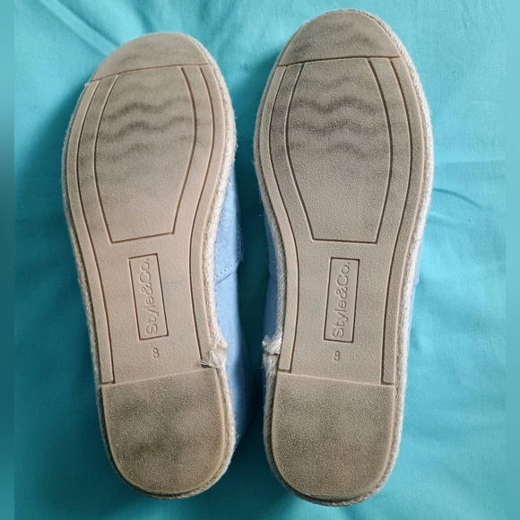 💙 EUC Style & Co. Light Baby Blue Slide or Slip Ons 8 Comfortable Lunch Casual - Picture 3 of 4